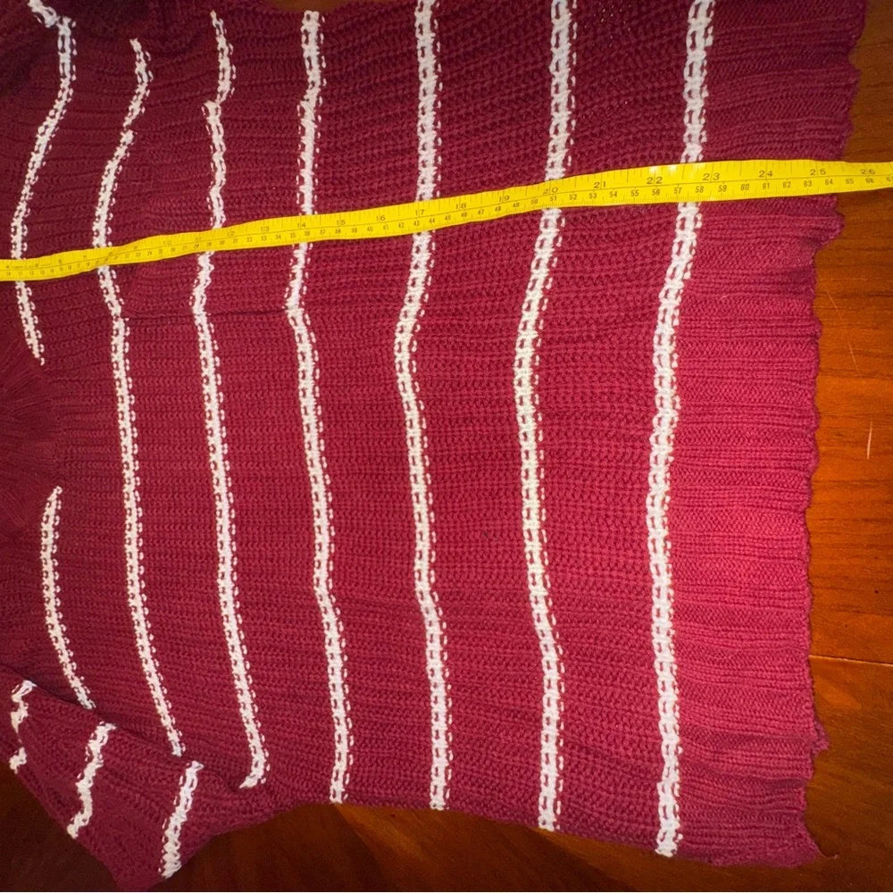M157 American Eagle Outfitters Dark Red Burgundy Knit Sweater with White Stripes - Picture 12 of 13